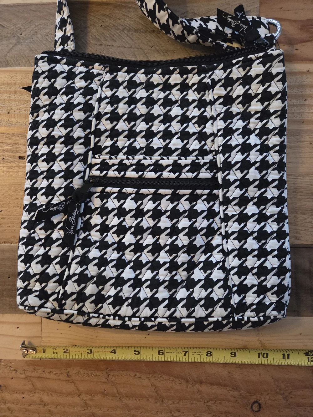 Vera Bradley Black & White Quilted Houndstooth Crossbody - Picture 10 of 10